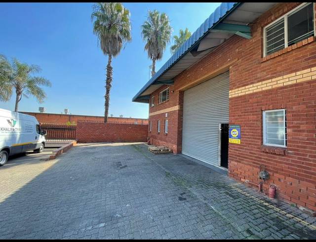 INDUSTRIAL PROPERTY TO RENT IN HENNOPSPARK